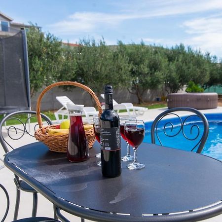 Villa Initium,Heated Pool All Season Trogir Exterior foto