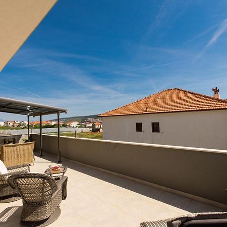 Villa Initium,Heated Pool All Season Trogir Exterior foto